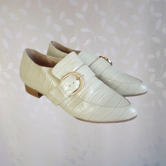 Bared Footwear Croc Embossed Leather Loafers Cream White Gold Buckle Size 40 - Picture 2 of 15
